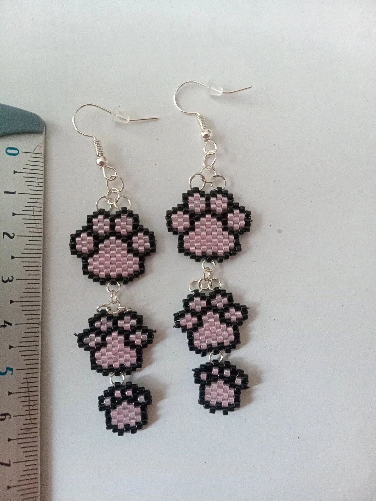 Pendientes "Patas de gato" en perlas Miyuki delica – photo 2